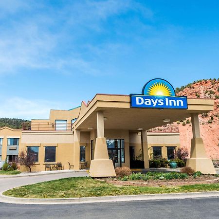 Days Inn By Wyndham Carbondale Luaran gambar