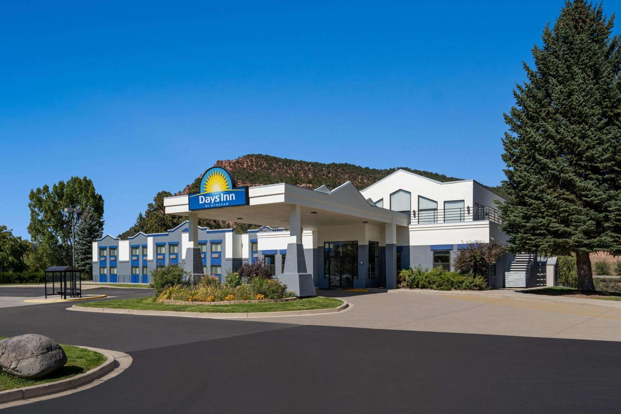 Days Inn By Wyndham Carbondale Luaran gambar